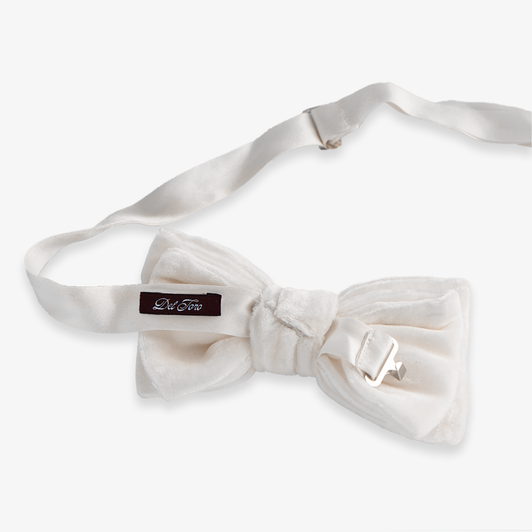 Classic Velvet Bow Tie - Vintage White