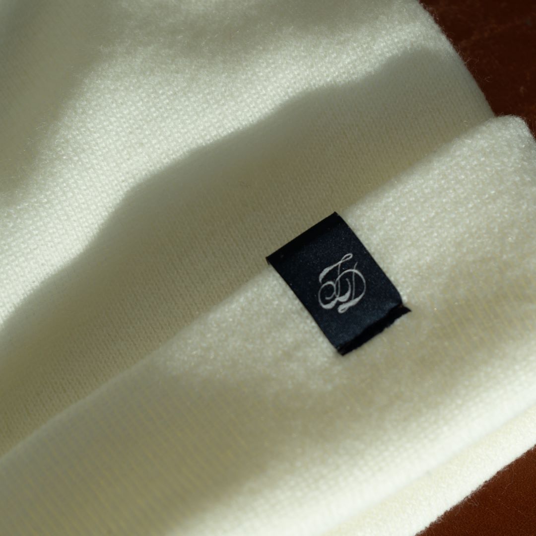 Classic Cuffed Beanie - Soft White