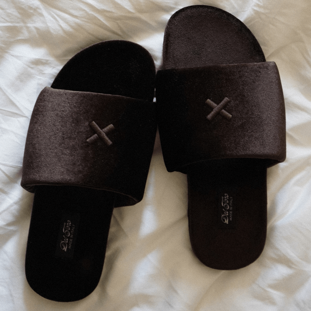 Women's Chocolate Brown Velvet House Slide