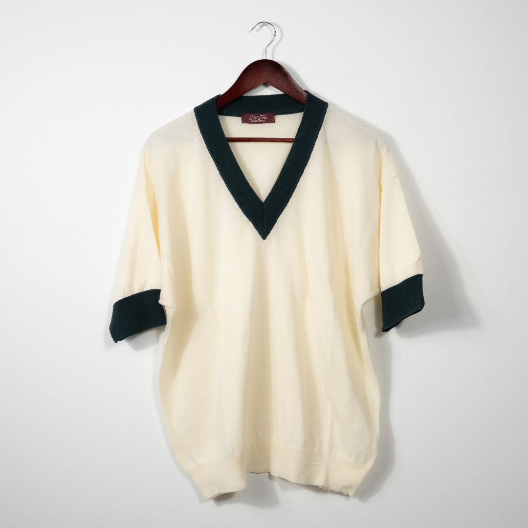 Women's Vintage Short Sleeve V-Neck Sweater - Vintage White / Forest Green