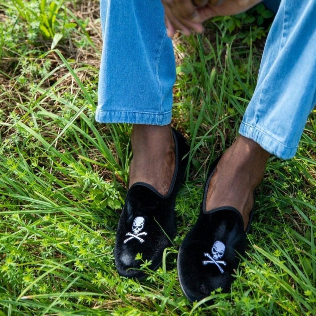 Men's Black Velvet Slipper II with Skull & Bone