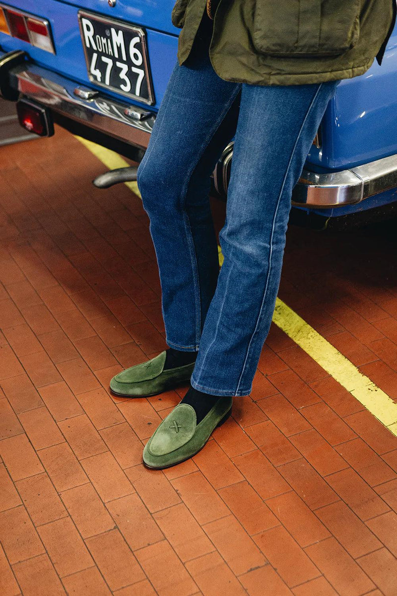 How to Wear Loafers With Jeans Styling Tips for Ladies and Men Alike