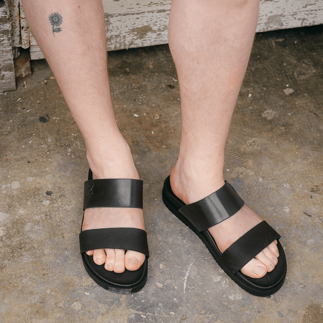 Black Cinturini Sandal