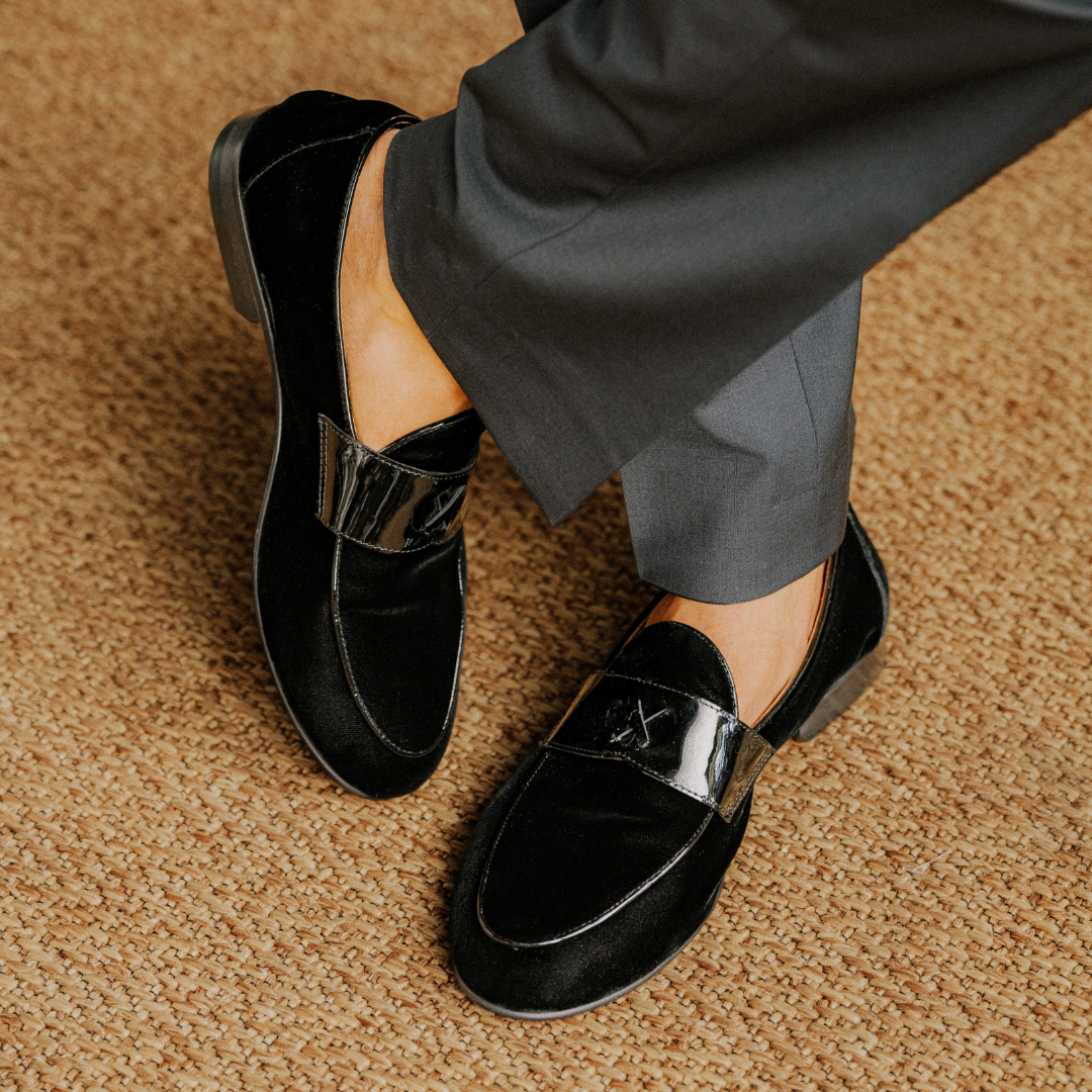 Men's Black Velvet Centesimo