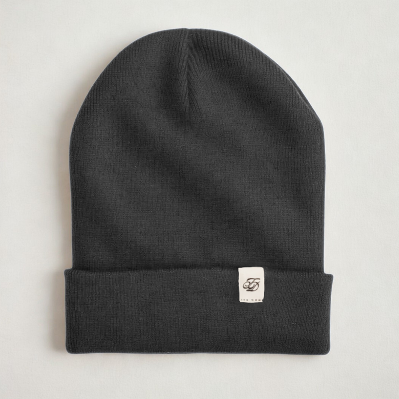 Classic Cuffed Beanie - Black