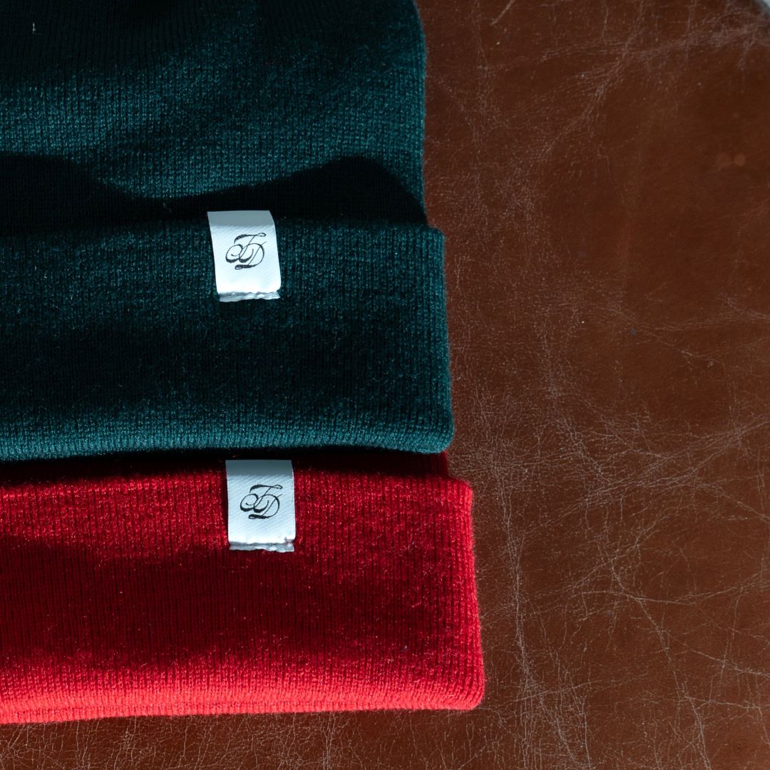Classic Cuffed Beanie - Classic Red