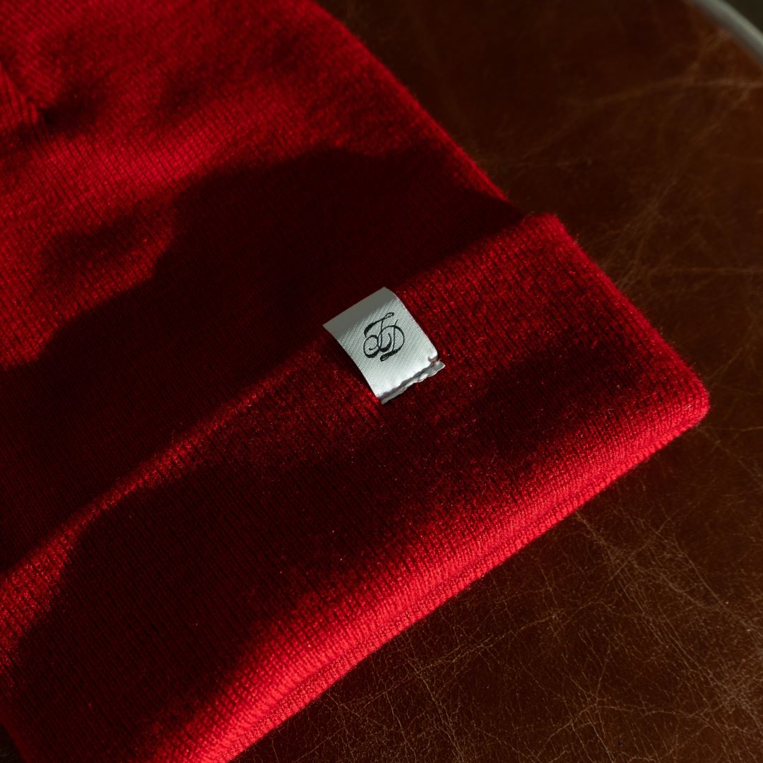 Classic Cuffed Beanie - Classic Red