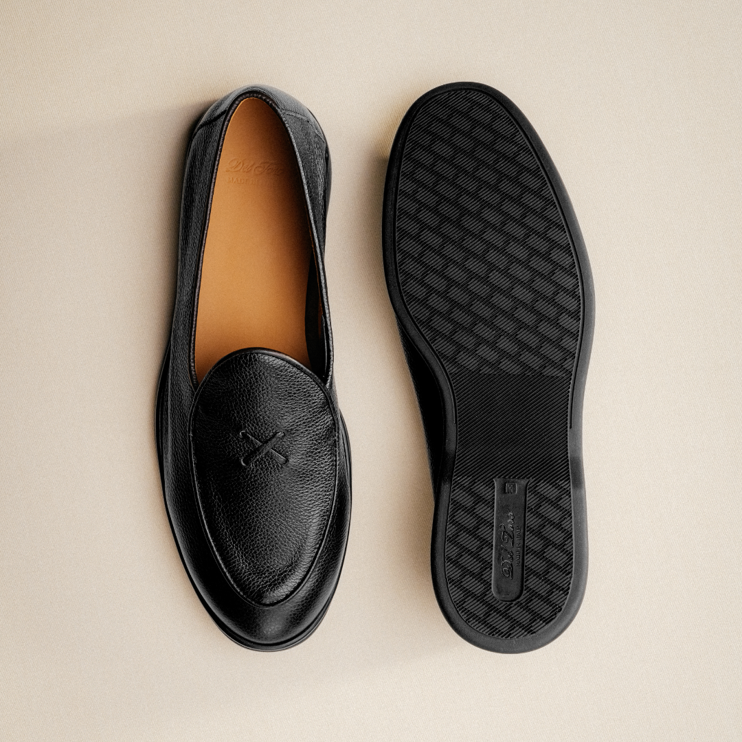 Men's Black Pebbled Leather Viaggio Loafer