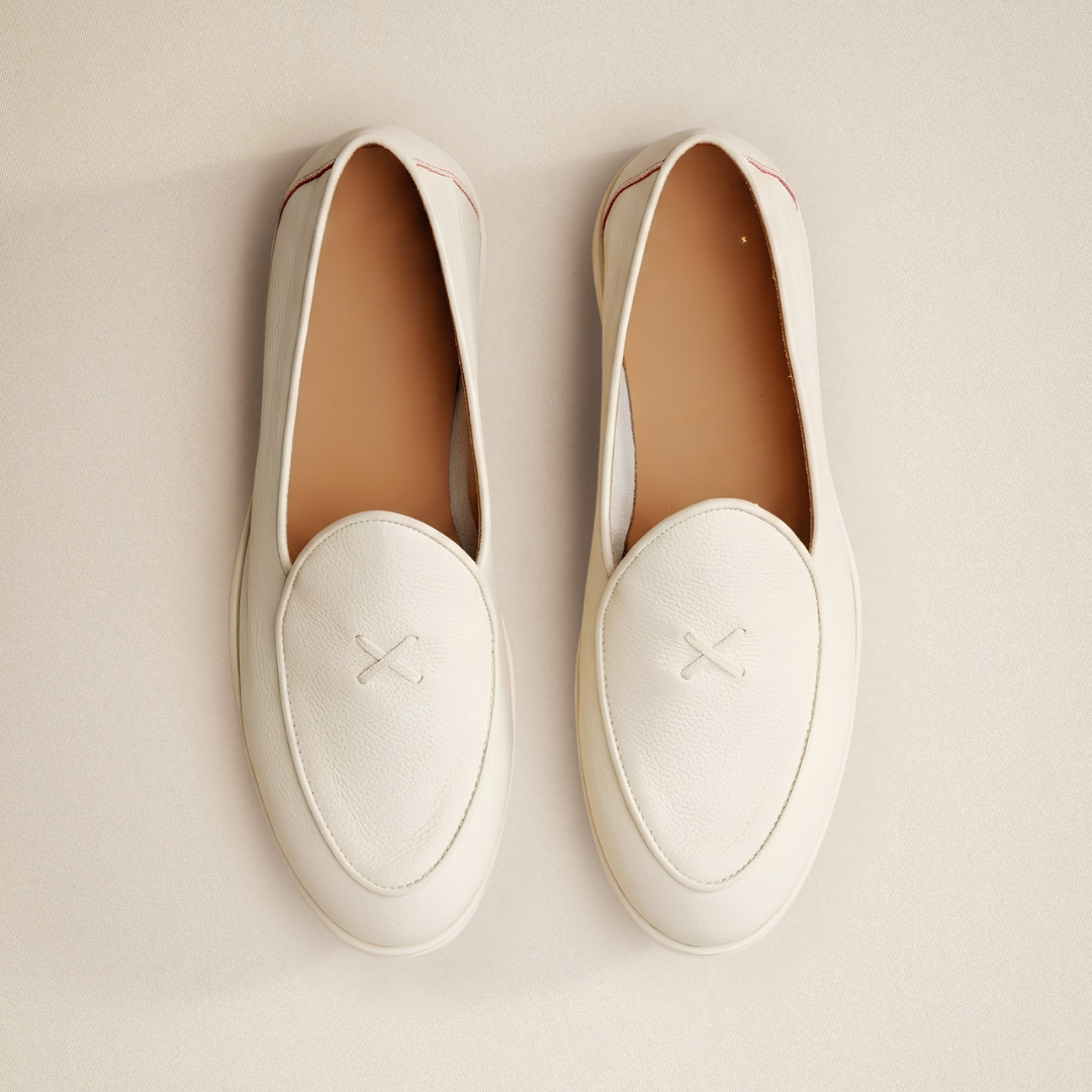 Men's Vintage White Pebbled Leather Viaggio Loafer