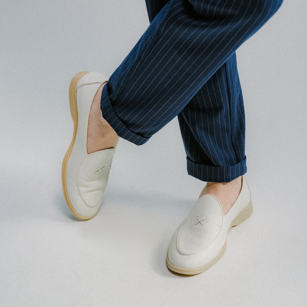 Men's Vintage White Pebbled Leather Viaggio Loafer