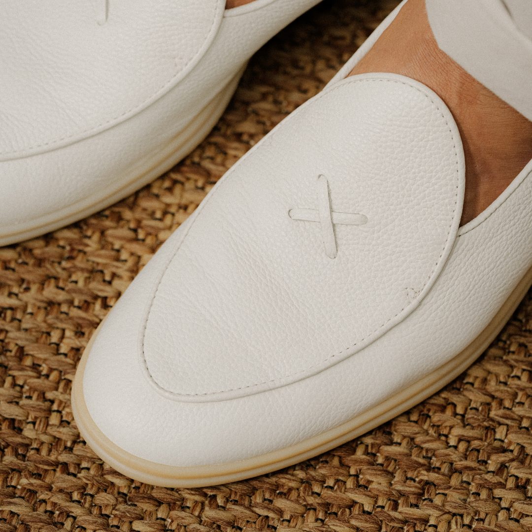 Men's Vintage White Pebbled Leather Viaggio Loafer