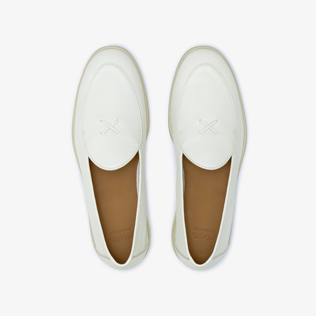 Men's Vintage White Pebbled Leather Viaggio Loafer