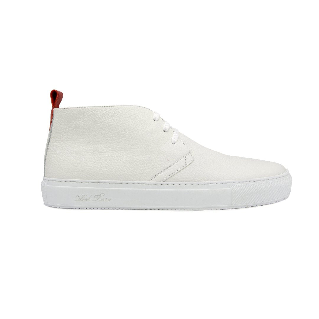 Men's Pebbled White Leather Chukka Sneaker